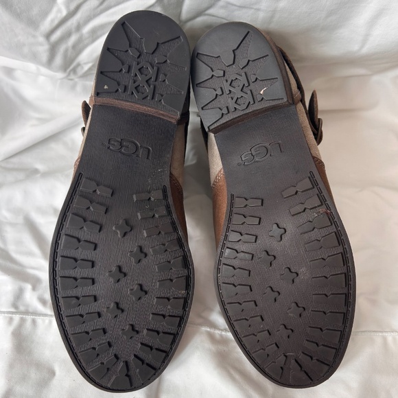 UGG Women’s Patsy Brown Leather Buckle Ankle Boot Size 8.5 - Picture 7 of 7